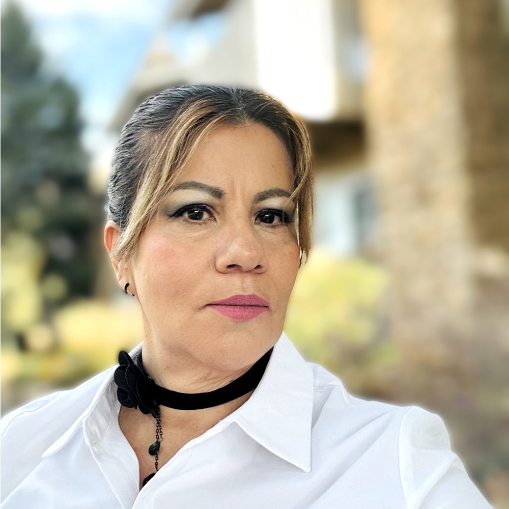 Meet your Posher, Araceli